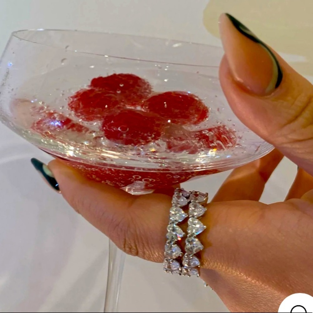 NEW BEAUTIFUL BP CRYSTAL HEARTS & SILVER RING- SIZE 7! 💍💖💎